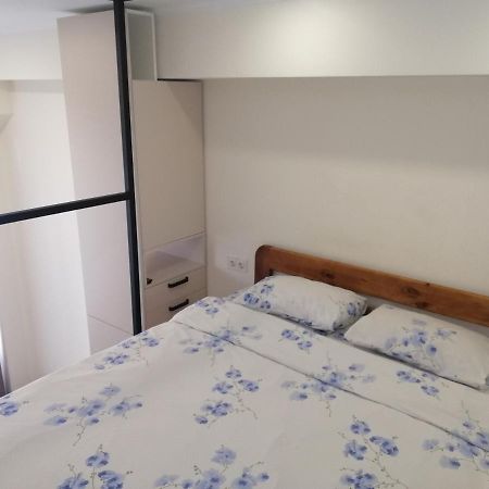 Cozy Smarthouse Apartment Kiev Ngoại thất bức ảnh