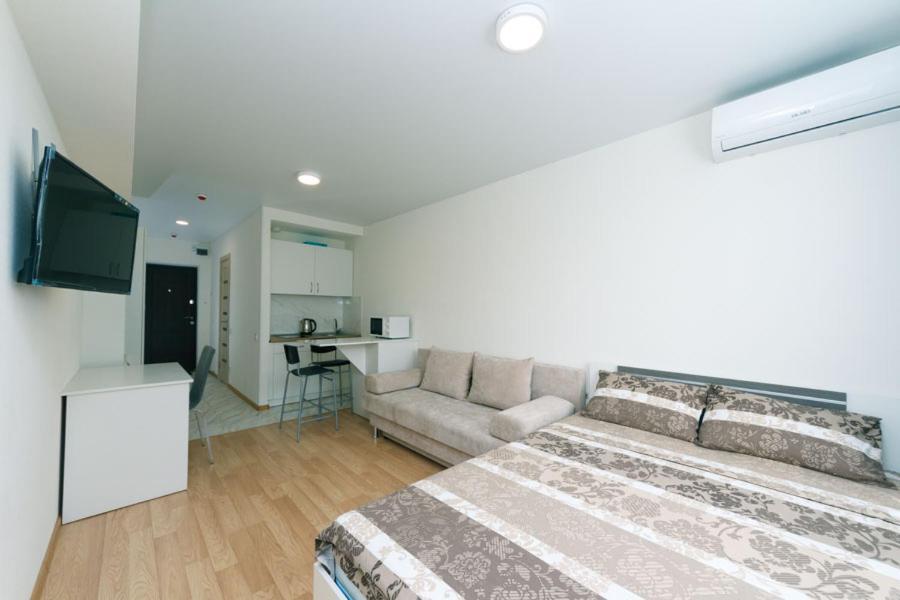 Cozy Smarthouse Apartment Kiev Ngoại thất bức ảnh