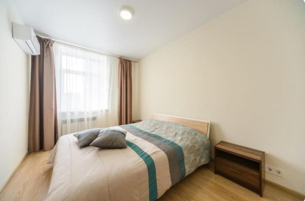 Cozy Smarthouse Apartment Kiev Ngoại thất bức ảnh