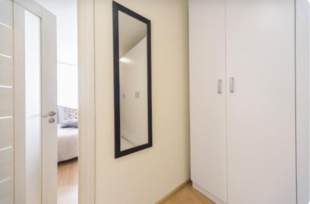 Cozy Smarthouse Apartment Kiev Ngoại thất bức ảnh