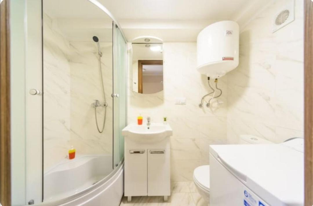 Cozy Smarthouse Apartment Kiev Ngoại thất bức ảnh