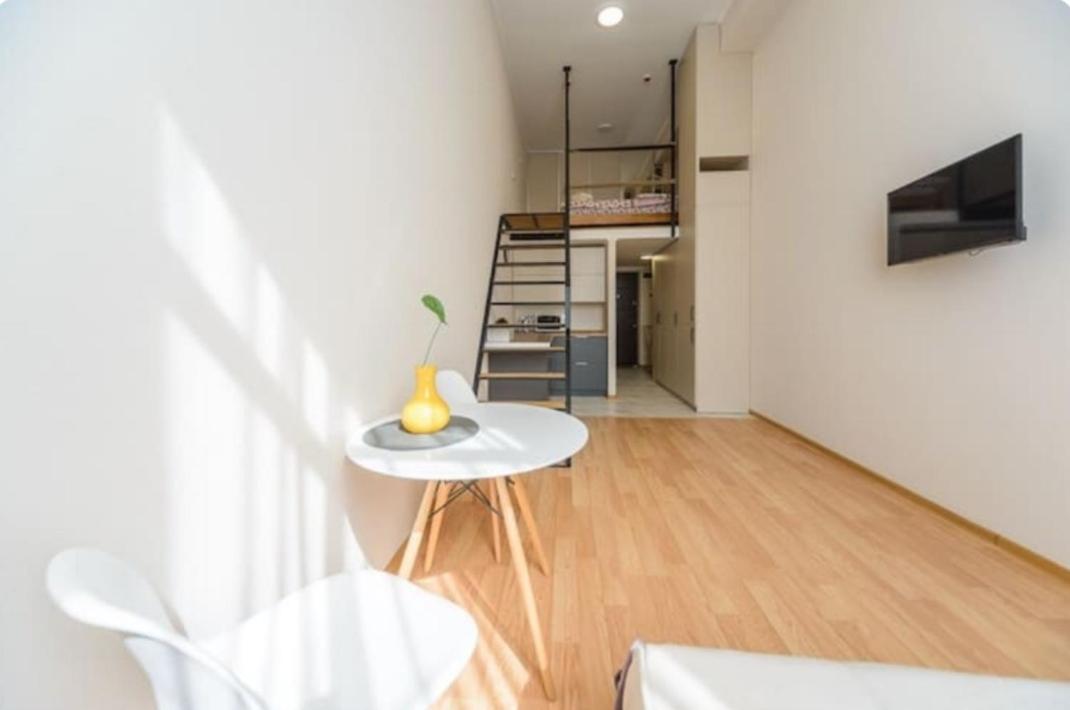 Cozy Smarthouse Apartment Kiev Ngoại thất bức ảnh